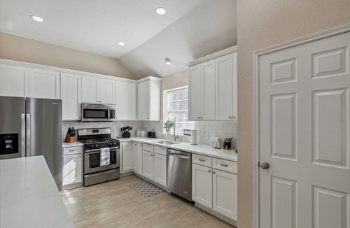 Flower Mound House | TCH - Spacious 4bd/2ba in Lewisville w/Workspace