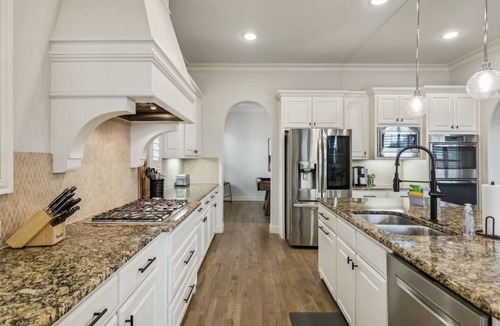 Prosper House | TCH - Spacious 4bd/5ba home in Prosper with Office