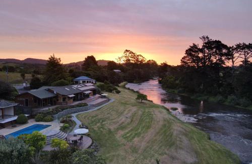 Haruru Cabin | Te Awa Lodge
