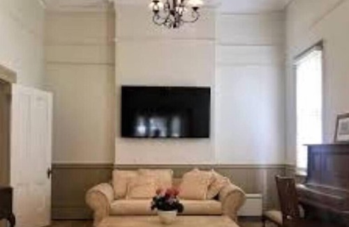 Blayney Bed & Breakfast | Te Rata House - Guestroom