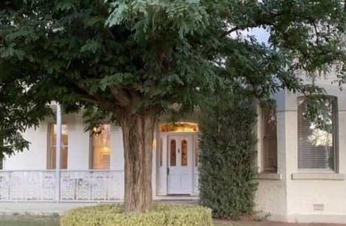 Blayney Bed & Breakfast | Te Rata House - Master Suite