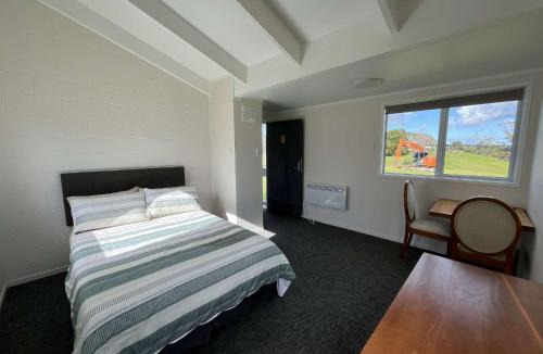 Pouto Cabin | Te Tihi Noho Shared Accommodation