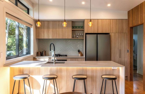 Ostend House | Te Toki Luxury Treehouse and Studio