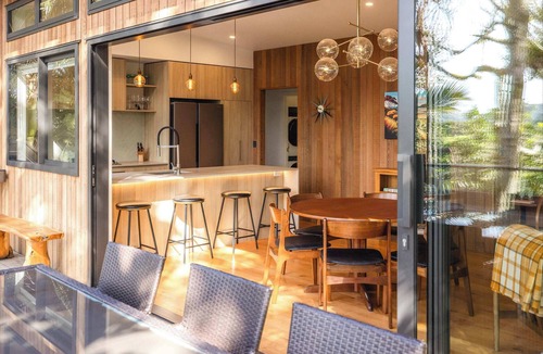 Ostend House | Te Toki Luxury Treehouse and Studio