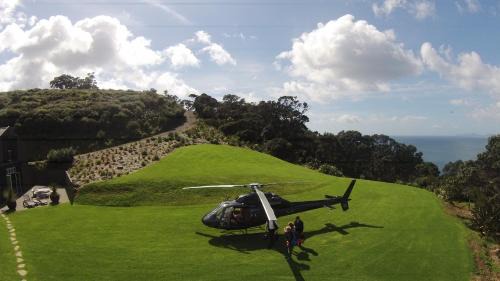 Taiharuru Villa | Te Whara at Kauri Mountain Point