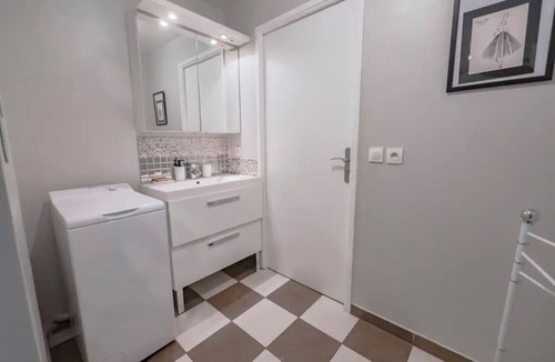 Bobigny Apartment | Tea&chill- Oréo - 2 Terraces - 10 min From Metro
