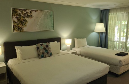 Tea Gardens Hotel | Tea Gardens Motel