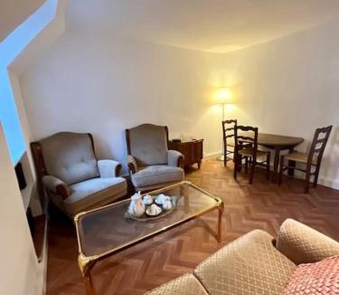 Douvres-la-Delivrande Apartment | Tea Time