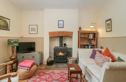 Kinnerton House | Teacher's Cottage