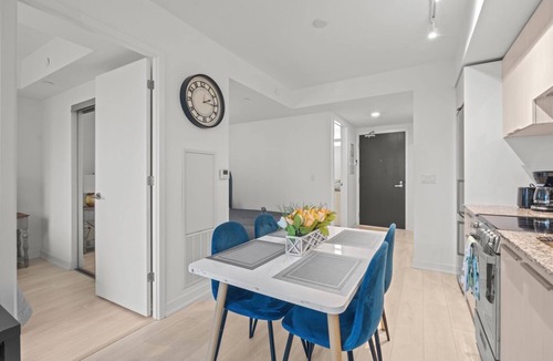 Church and Wellesley Apartment | Teahouse Condos in Downtown Toronto