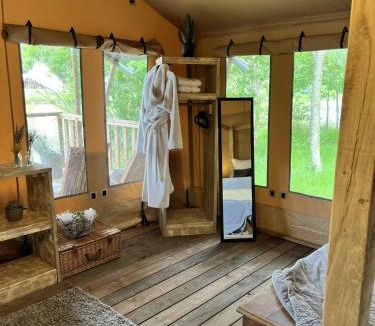 Cutnall Green House | Teal Safari Tent