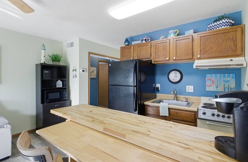 Village of Four Seasons Condo | Teal Tide - Indoor Pool & Lakeside Pool!
