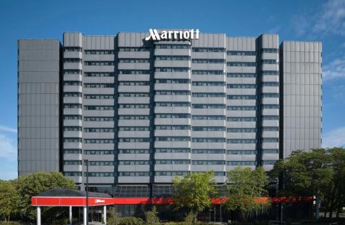 Teaneck Hotel | Teaneck Marriott at Glenpointe