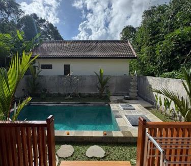 Melayang Bed & Breakfast | Teba junjungan cottages & villa