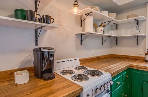 Tech Terrace House | Tech Terrace Cottage-Just 3 Blocks from TTU!