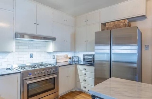 Tech Terrace House | Tech Terrace Vintage Gem, 5 Blocks from TTU Campus