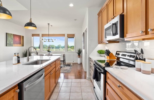 Lakecliff On Lake Travis House | Tee Box Retreat at Lakecliff Country Club