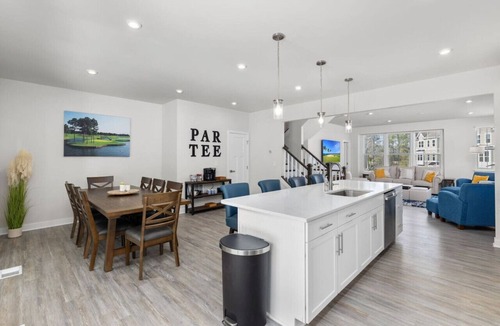 North Myrtle Beach Villa | Tee Time at Barefoot Resort & Golf