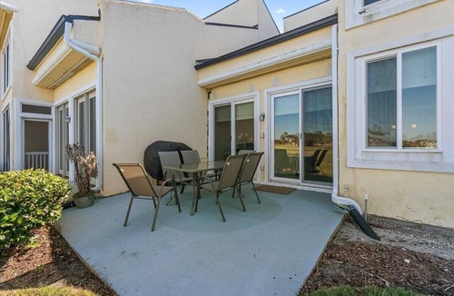 Sawgrass Condo | Tee Time Escape | Golf course view
