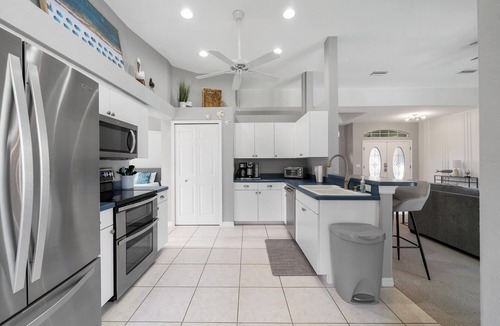 Long Meadow House | Tee to Sea Hideaway – 3BR/2BA Coastal Retreat