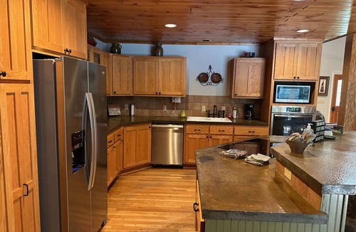 Lexington House | Teebo backwoods retreat