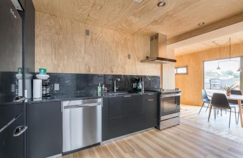 Paradise Valley Village House | TeeBox at Worth the Wait Ranch