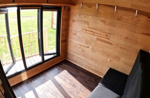 Maidwell Cabin | Teeny Weeny Two
