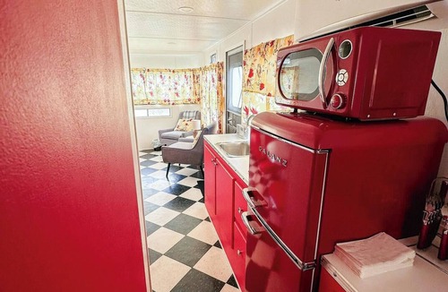 Sapulpa House | Teepee Drive-In; 1956 Spartan Imperial Mansion