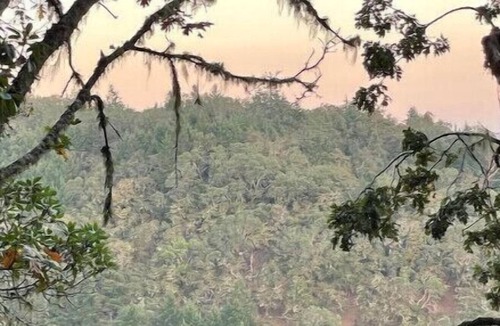 Umpqua RV Rental | Teepee Tent for Two