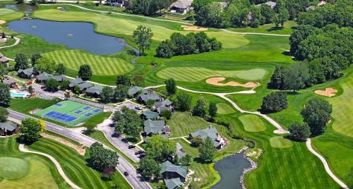 Camdenton Villa | TeeTime Blue Stay on the Fairway