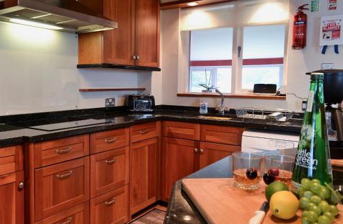 The Vale of Grwyney House | Tegfan