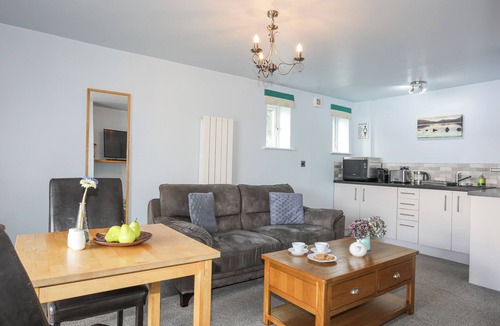 Bala Cottage | TEGID LAKESIDE - BALA LAKE, romantic in Bala