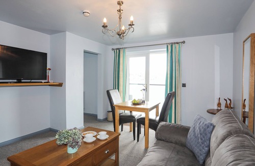 Bala Cottage | TEGID LAKESIDE - BALA LAKE, romantic in Bala