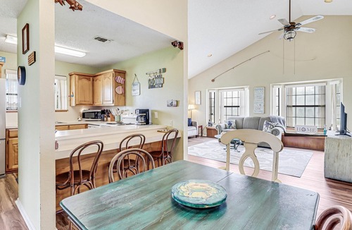 Aransas Pass House | Tejas Angler Retreat