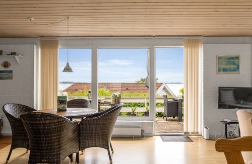 Grasten House | "Tekla" - 70m to the fjord by Interhome