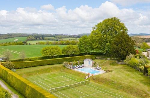 Compton House | Telegraph House by inspirestays-com