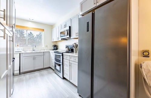 Jeffersonville Condo | TELEMARK 5 (4-Bedroom Condo) with Pool by RedAwning