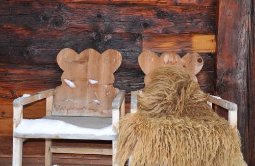 Saint-Pierre-de-Clages Apartment | Telemark Guesthouse