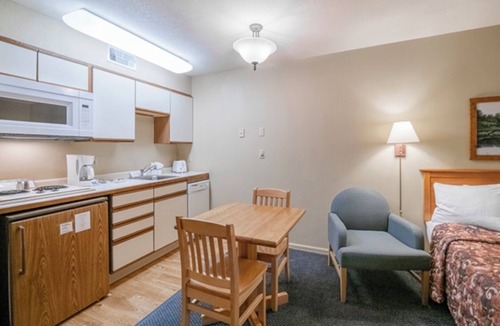 Cable Apartment | Telemark Northwoods Studio - Birkie Basecamp