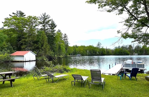 Cable Apartment | Telemark Point Deluxe Lakefront Duplex - 4br/2ba