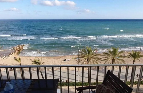 Segur de Calafell Condo | TELEWORK IN FRONT OF THE SEA