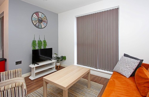 Telford Apartment | Telford - 2 Bedroom Modern Apartment