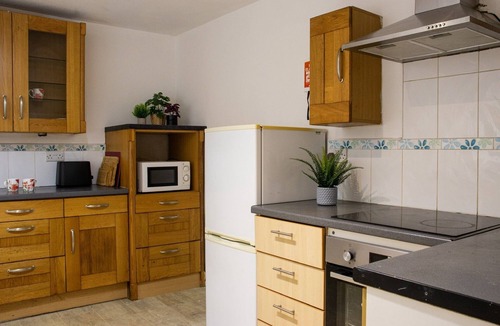 Telford Apartment | Telford Centre - 2 Bed Apartment