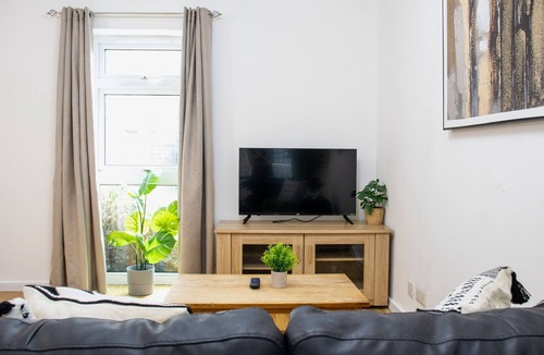 Telford Apartment | Telford Centre - 2 Bed Apartment