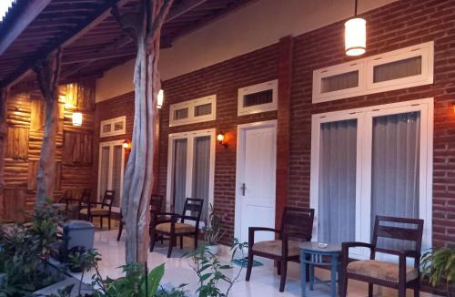 Muncar Hostel | Teluk Biru Homestay