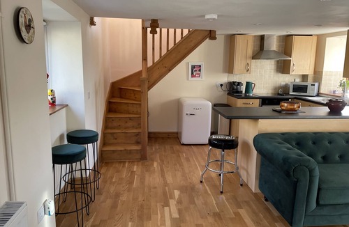 Monmouth House | Temperance Barn Retreat