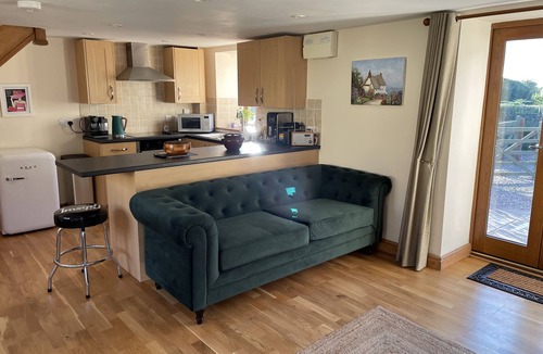 Monmouth House | Temperance Barn Retreat