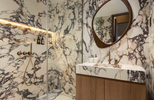 3rd Arrondissement Apartment | Temple Luxury Heaven 4Bed 4Bath