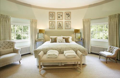 Weston Under Lizard House | Temple of Diana