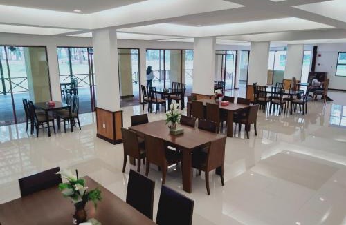 Kampong Raja Hotel | TEMU PRIMULA